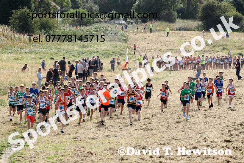 Boys under-13s 2021 North Eastern League, Wrekenton, Low Fell, Gateshead. Photo: David T. Hewitson/Sports for All Pics